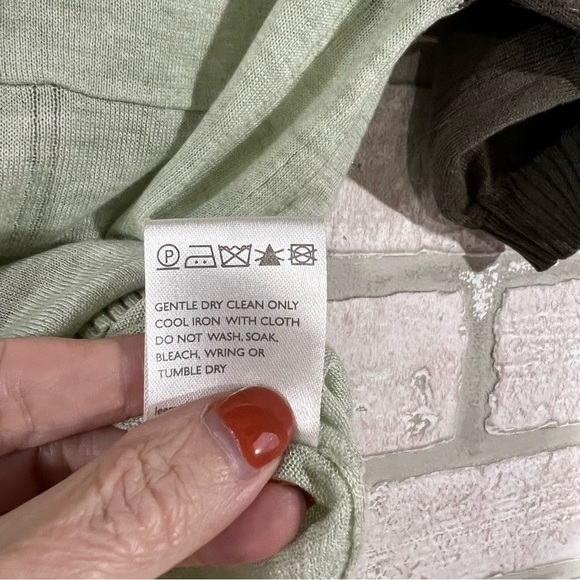 Lee Mathews Green Contrast Tencel Short Sleeve Top Size M - Picture 9 of 9